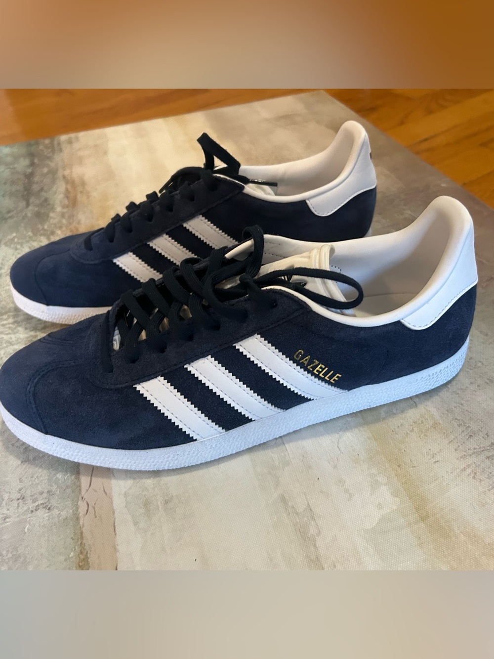 Men’s new adidas navy and white Gazelle Suede Sneakers, never worn. Men’s size 9